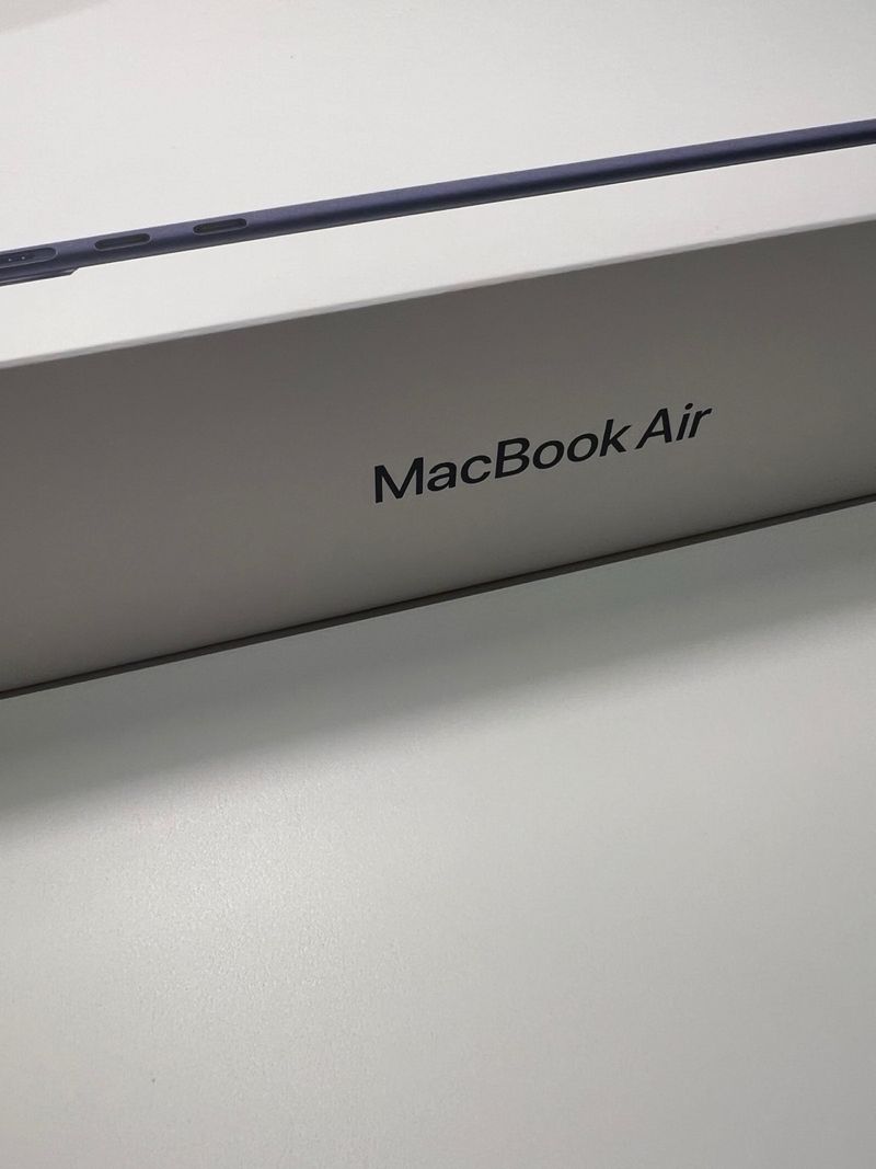 MacBook Air M4 13 16GB 512GB Precintado