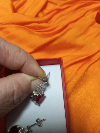 Conjunto Plata Corazón Rojo