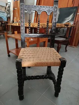Silla estilo Renacentista madera y yute