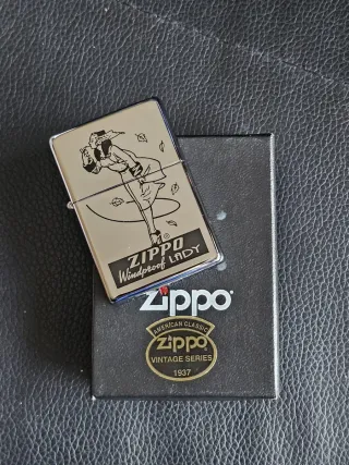 2 Zippo Varga Girls rare come nuove