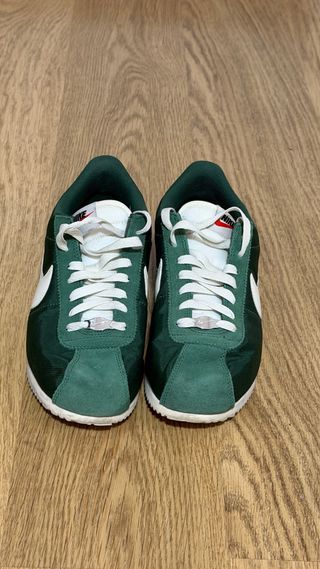 Nike Cortez Verde y Blanco