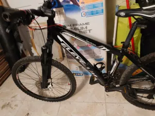 Bicicleta de Montaña ELEVE Negra
