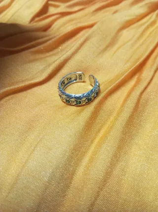 Anillo Plata con Piedras Verdes