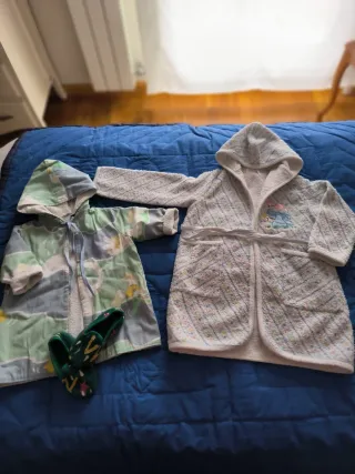 Lote 2 albornoces bebé con capucha