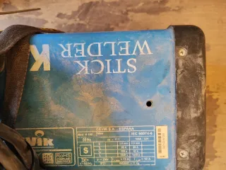 Máquina de soldar Stayer Defender 200 GE