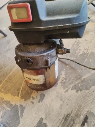 Máquina de soldar Stayer Defender 200 GE