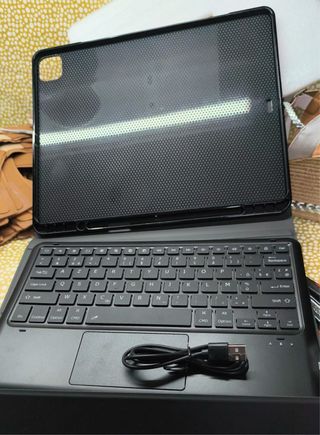 Funda iPad con Teclado Negro 10 pulgadas