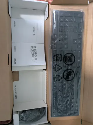 PC ASUS Todo en Uno 24 i5 13ª Gen