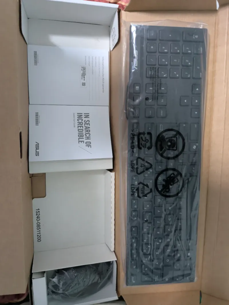 PC ASUS Todo en Uno 24 i5 13ª Gen afbeelding 7