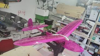 Avión radiocontrolado Leprechaun