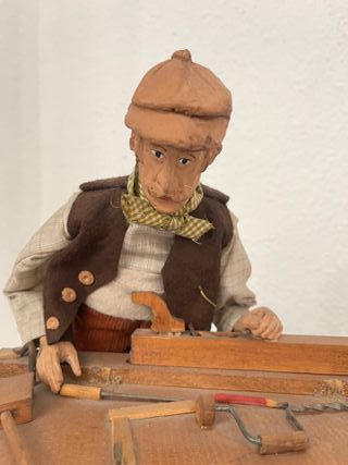 Figura autómata carpintero taller