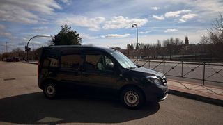 Es una Mercedes Citan FGN 109 Compact 1.5 DCI 90 d