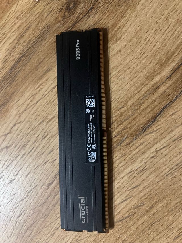 Crucial DDR5 Pro 16GB CL48