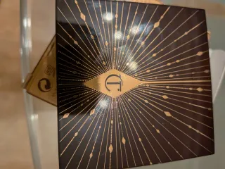 Paleta ND Hyper Natural Face