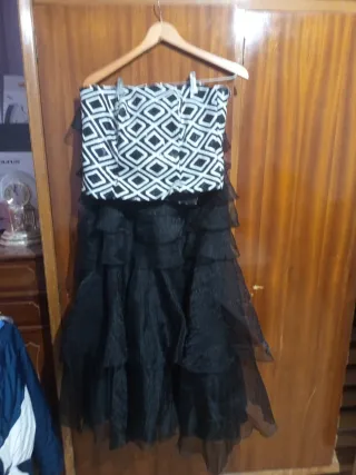 Conjunto falda, corpiño y fular talla 44
