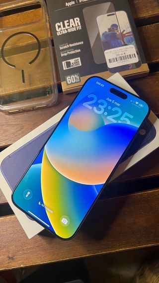 iPhone 17 Pro Max Azul/Morado + Accesorios
