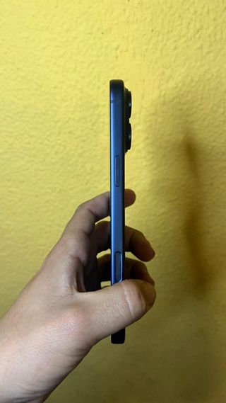 iPhone 17 Pro Max Azul/Morado + Accesorios