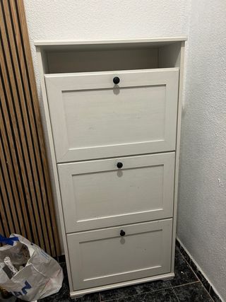 Zapatero IKEA BRUSALI blanco 3 compartimentos