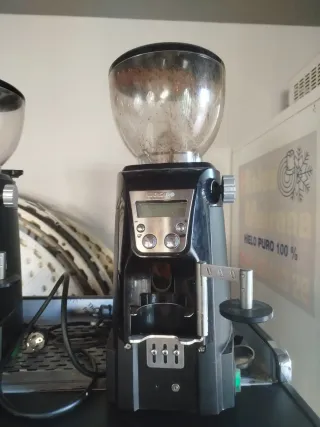 Máquina de café industrial La Rocca. Cafetera