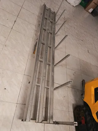 Estanterías de aluminio