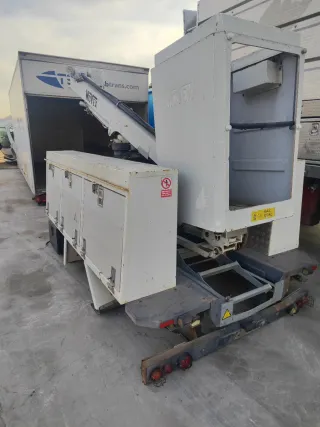 Plataforma deslizante porta coche