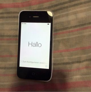 iPhone 4S Nero con caricatore originale Negoziabile