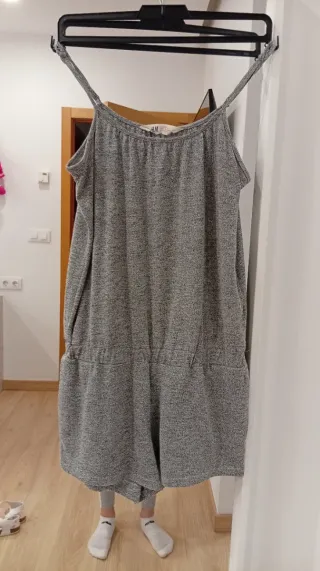 H&M Talla 170 Gris