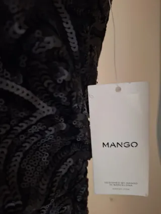 Elegante tubino nero con paillettes