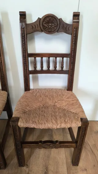 SILLAS DE MADERA Y ENEA RUSTICAS