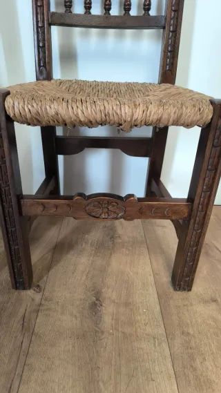 SILLAS DE MADERA Y ENEA RUSTICAS