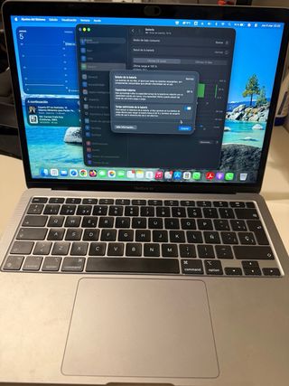 MacBook Air M1 13 8GB RAM 512GB Gris Espacial