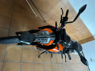 KTM Naked 125cc