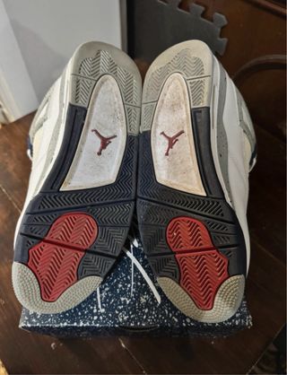 Jordan 4 Midnight Talla 42.5