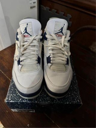 Jordan 4 Midnight Talla 42.5