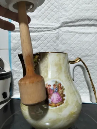 Jarra Vintage Pintura Pareja Oro