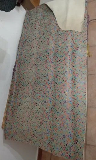 Piel vacuno estampada floral