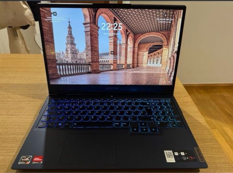 Pc Portatil gamer afbeelding 2