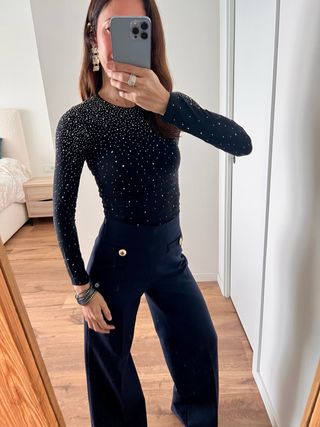 Camiseta Zara con pedrería Talla XS