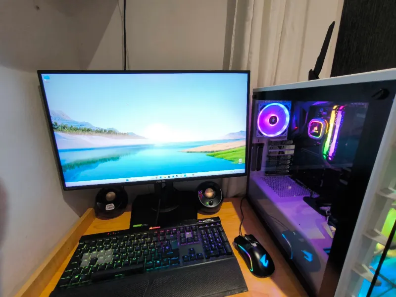 PC Gaming con luces RGB afbeelding 3