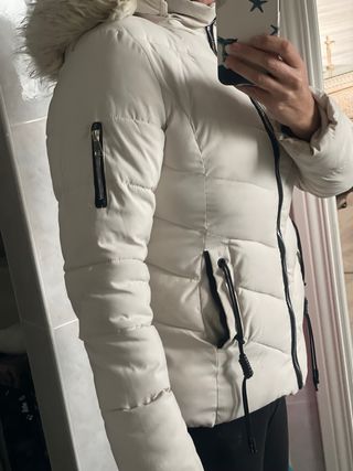 Chaqueta parka plumífera blanca