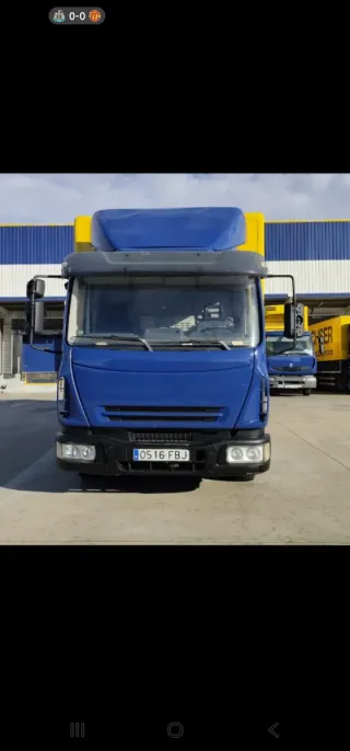 Camión Paquetero Iveco Eurocargo