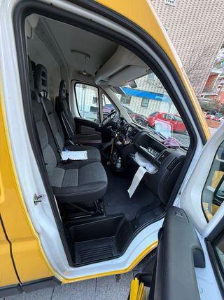 vendo furgoneta con opcion a ruta. L3 H2