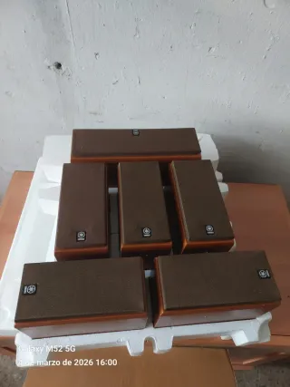 Yamaha NS-P436 Home Cinema 6.1 en su caja original