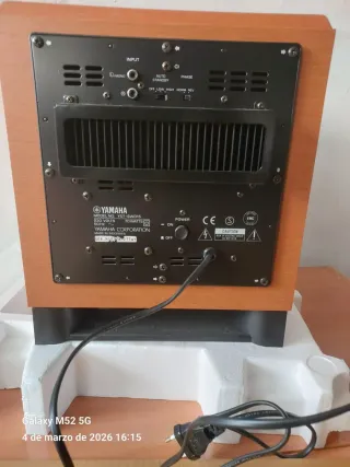 Yamaha NS-P436 Home Cinema 6.1 en su caja original