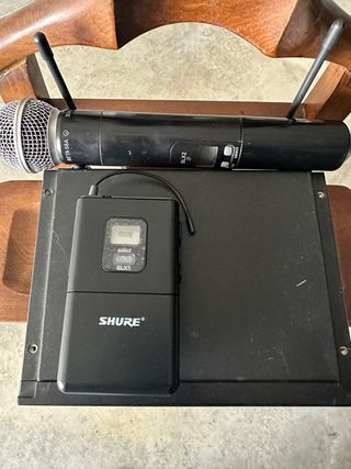 Shure SLX4, SLX1, Beta58A