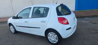 Renault Clio 2010