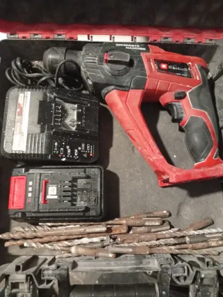 Taladro percutor Einhell 18V