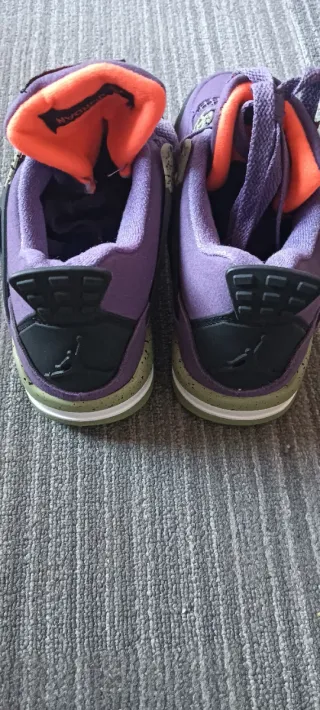 Morado y Verde Nuevas