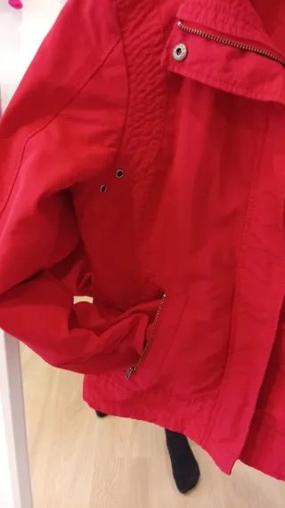 Chaqueta roja