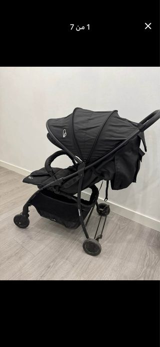 Carrito de bebé negro